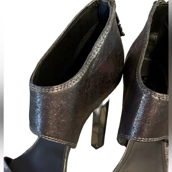 DKNY NWT Sz 9M Stunning Shimmering Leather Gunmetal Stiletto High Heels (SH061) - Picture 2 of 12